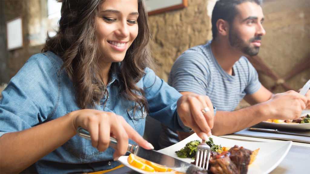 O que comer a noite para perder peso