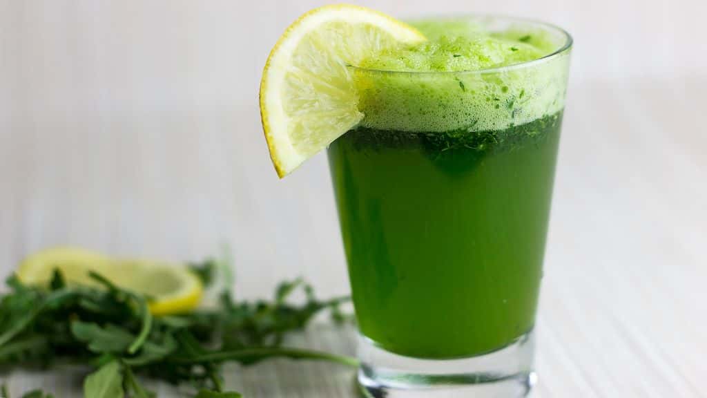 Suco verde desintoxicante